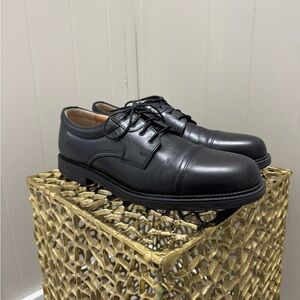 Black and Tan Leather Shoes Bostonian Mens Size 11